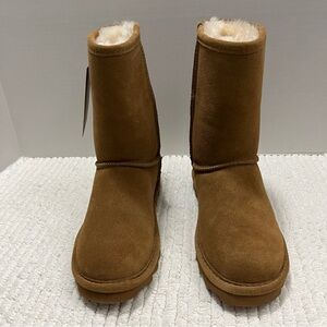 BearPaw Elle Short Tan Winter Boots Leather Upper Pull On Size 8 Women’s